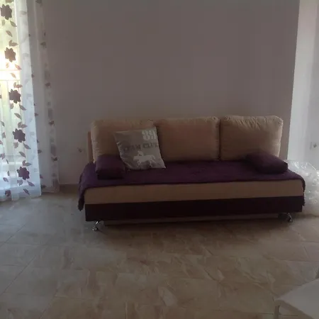 One Bedroom Near The Sea * Slăntjev Brjag